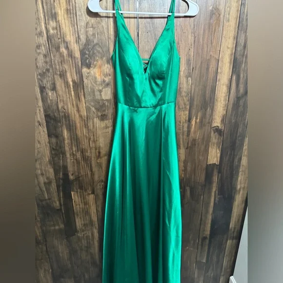 emerald green dress with flowers Gold Flower Green Wedding Dresses Sparly Tulle Ball Gowns 231050 –  Viniodress main image 0